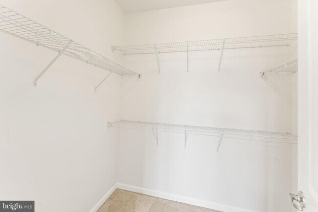 Building Photo - 41715 McMonagle Square