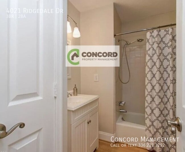 Building Photo - 4021 Ridgedale Dr