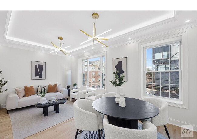 Building Photo - 25 Russell Ave