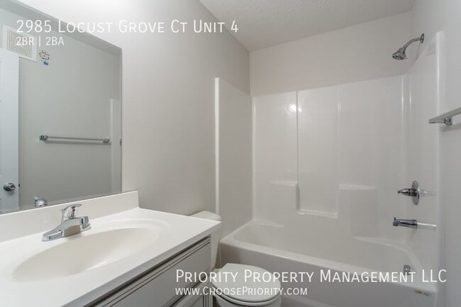 Building Photo - 2985 Locust Grv Ct