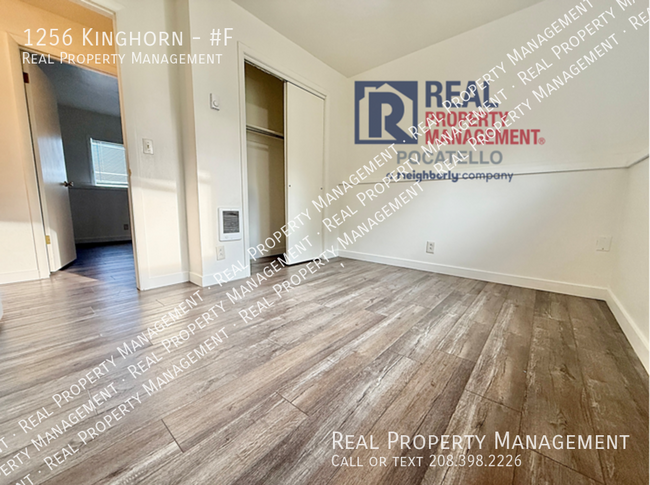 Building Photo - 1256 Kinghorn-#F