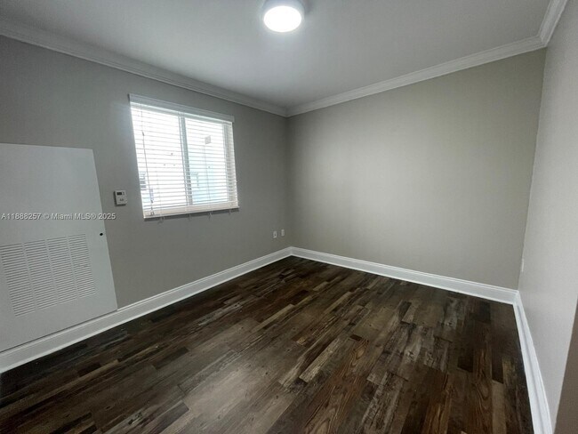 Building Photo - 1750 NW 107th Ave