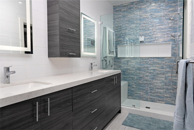 Building Photo - 67718 S Laguna Dr