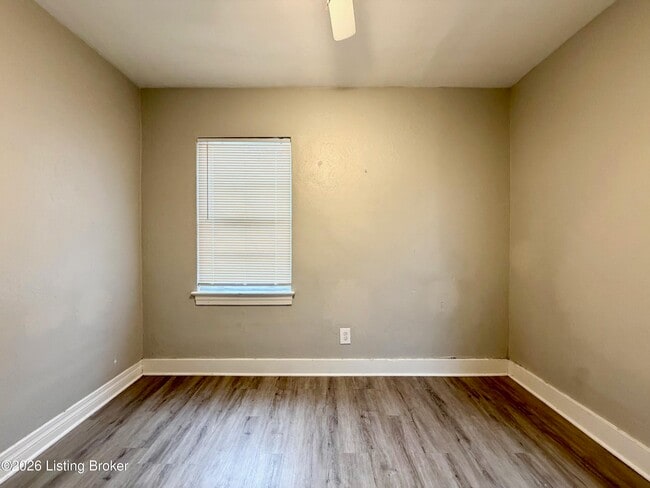 Building Photo - 6509 Evangeline Ave