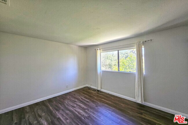 Building Photo - 1454 E Orange Grove Blvd