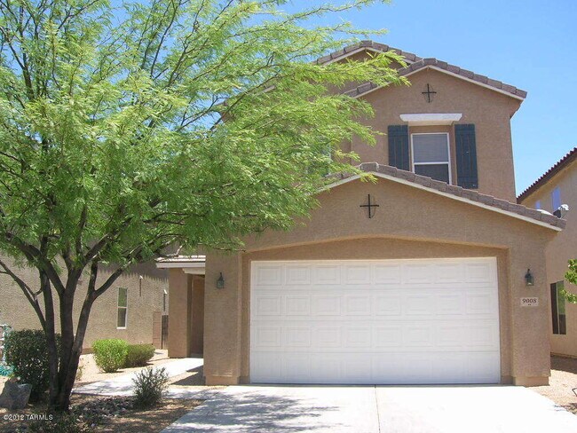 Building Photo - 9008 N Roebling Dr