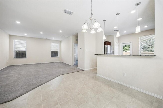 Building Photo - 239 Zuma Dr