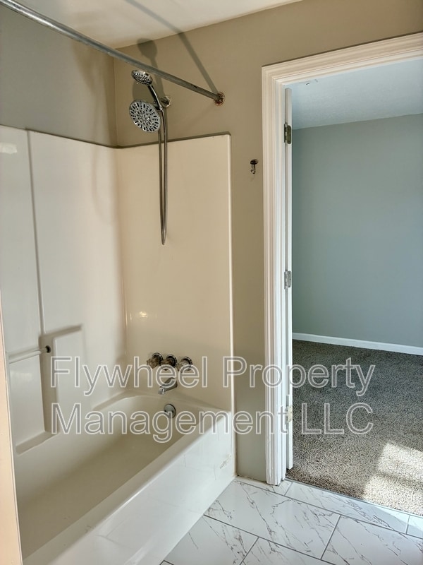 Building Photo - 81 Elberta St