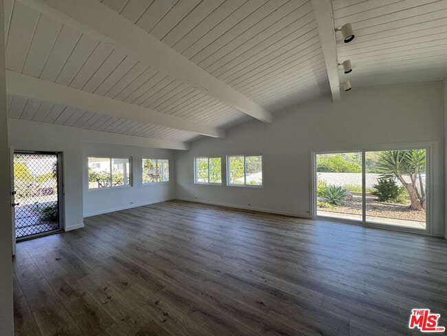 Building Photo - 1271 El Hito Cir