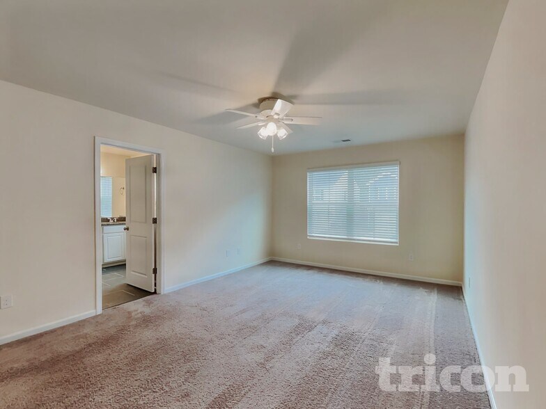 Building Photo - 691 Millsgate Cir