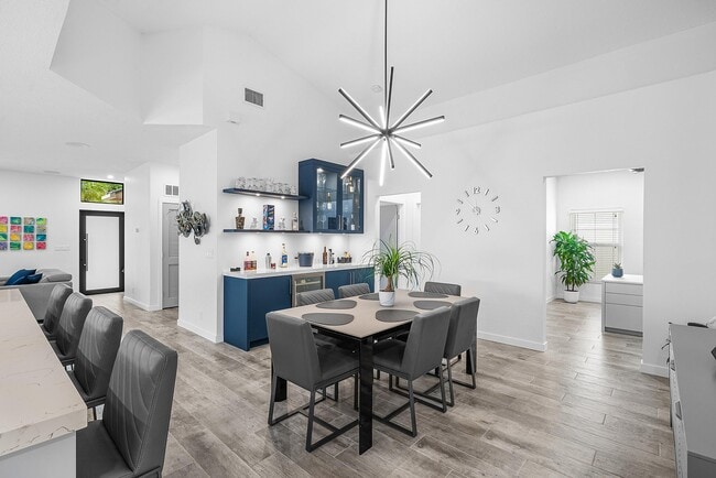 Building Photo - 494 Enfield Ct