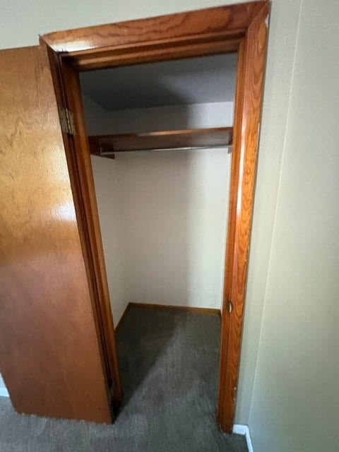Building Photo - 4167 Oak St Ext