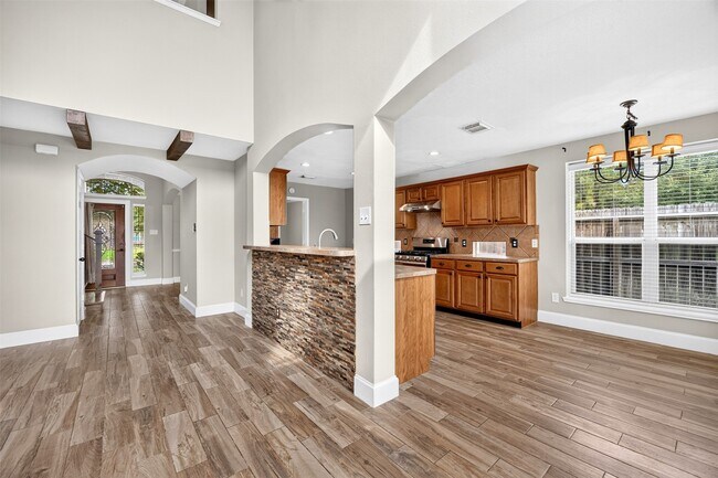 Building Photo - 7603 Kenmark Ln