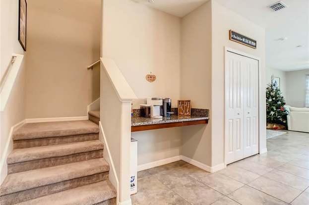 Building Photo - 15510 Florence Hollow Pl