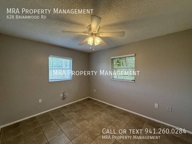 Building Photo - 628 Briarwood Rd