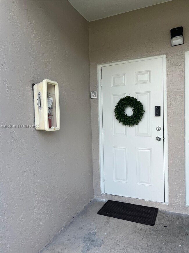 Building Photo - 17515 NW 67th Ct