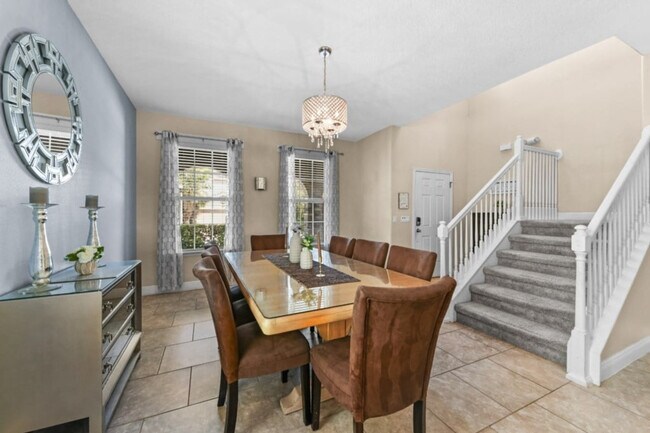 Building Photo - 4425 Acorn Ct