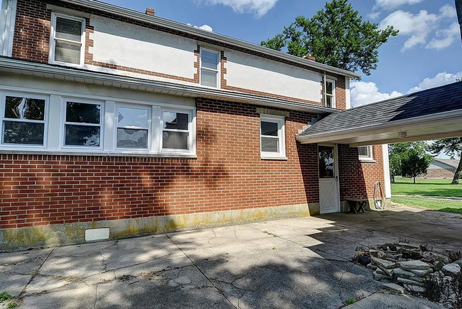 Building Photo - 9556 Kenrick Rd