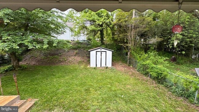 Building Photo - 436 Westshire Dr