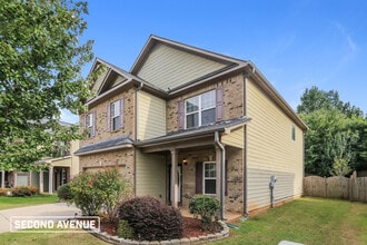 Building Photo - 233 Klinetop Dr