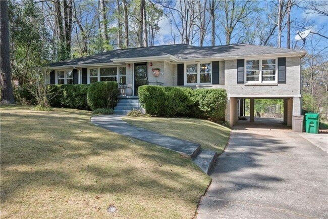 Primary Photo - 1988 Azalea Cir