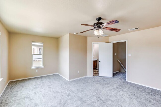 Building Photo - 9104 Single Bnd Trl