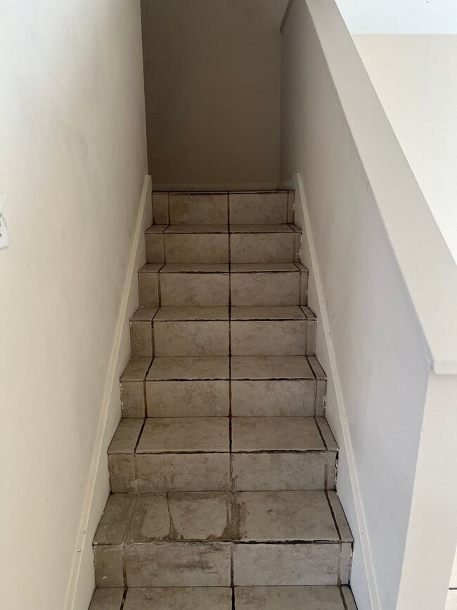 Building Photo - Charming 2-Bedroom, 2-Bathroom Condo — Prime Orlando Location!