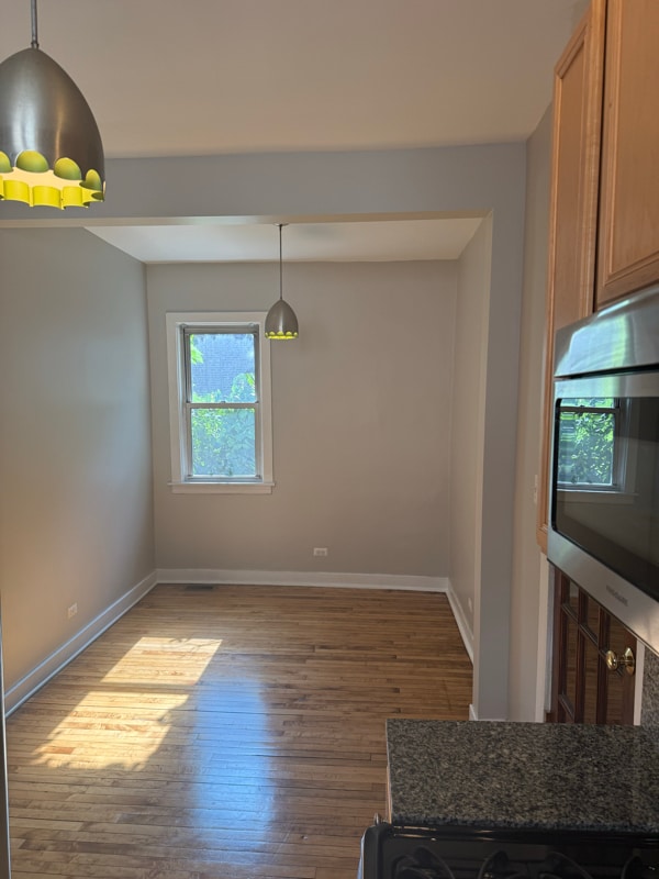 Building Photo - 2138 W McLean Ave