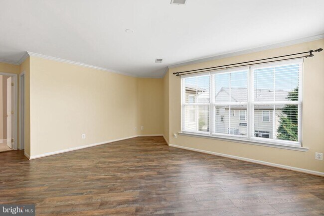 Building Photo - 22862 Cartier Terrace