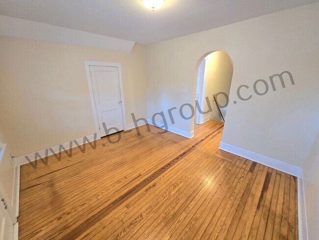 Building Photo - 1313 73rd St