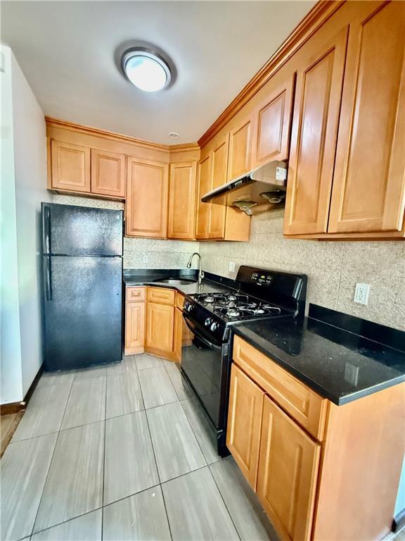 Building Photo - 1715 W 13th St