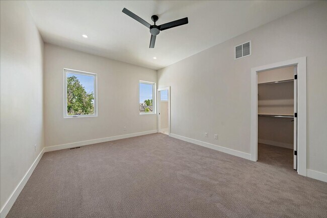 Building Photo - Luxurious New Townhome in South Sloan’s Lake