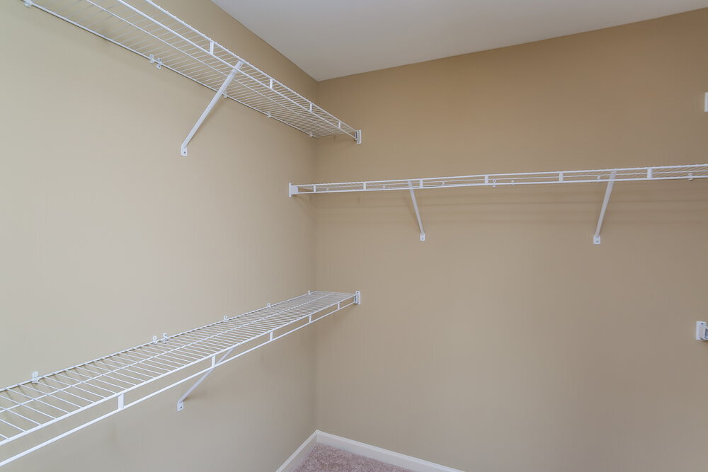 Building Photo - 124 Hill Crest Cir