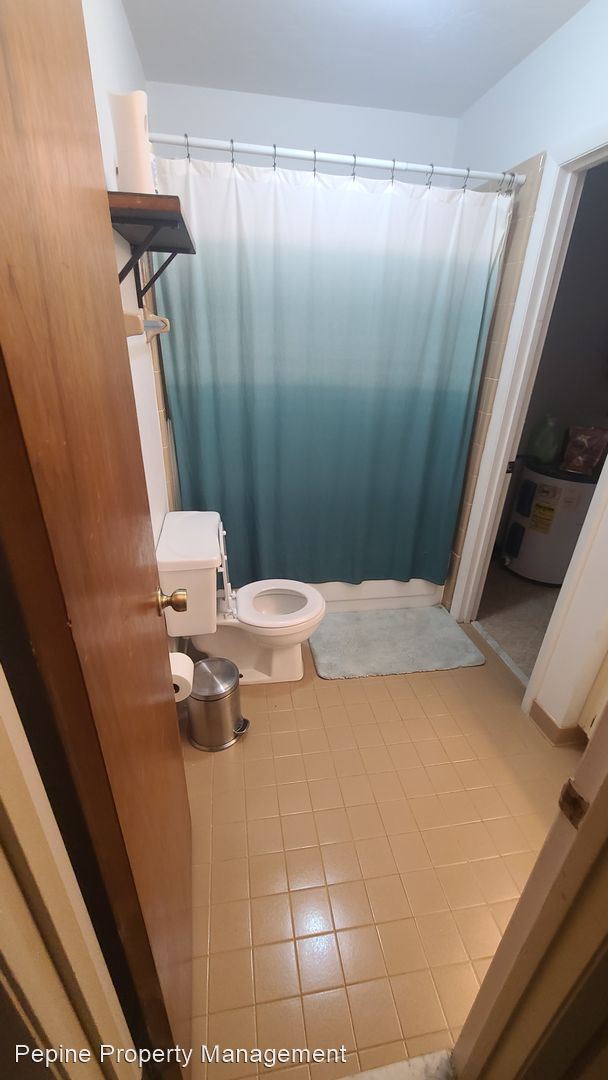 Building Photo - 2 br, 1 bath House - 2862 SW 39th Ave