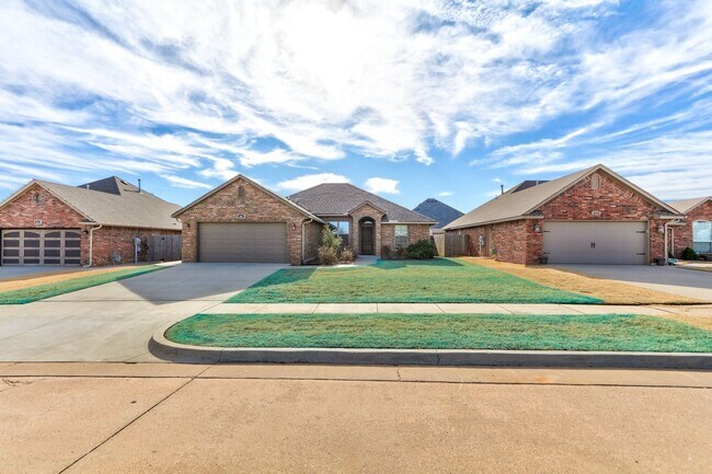 Building Photo - 308 Stoneridge Dr