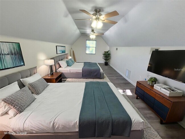 Building Photo - 1785 Grove Ct