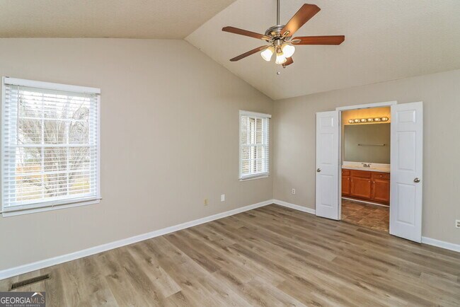 Building Photo - 5039 Mickleton Way