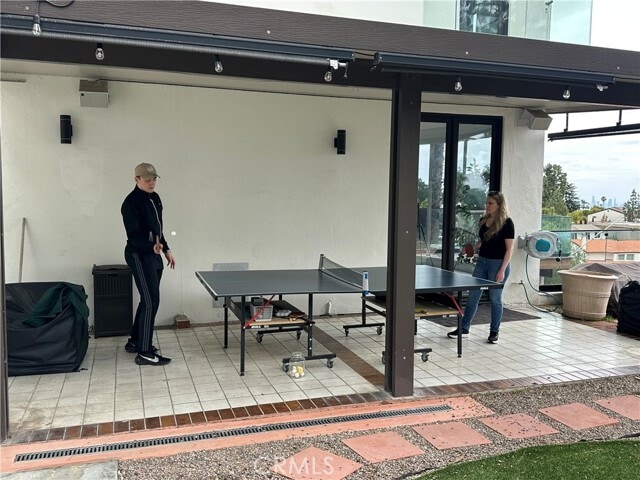 Building Photo - 7930 Vulcan Dr