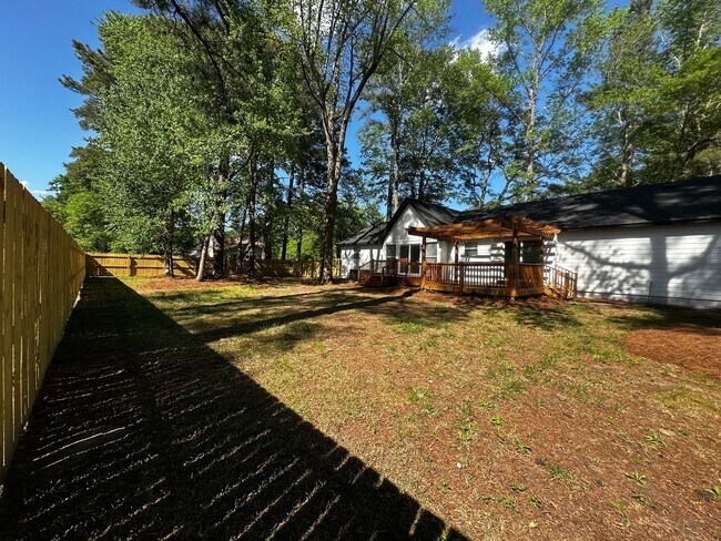 Building Photo - RENTAL HOME 4BD/3BTH