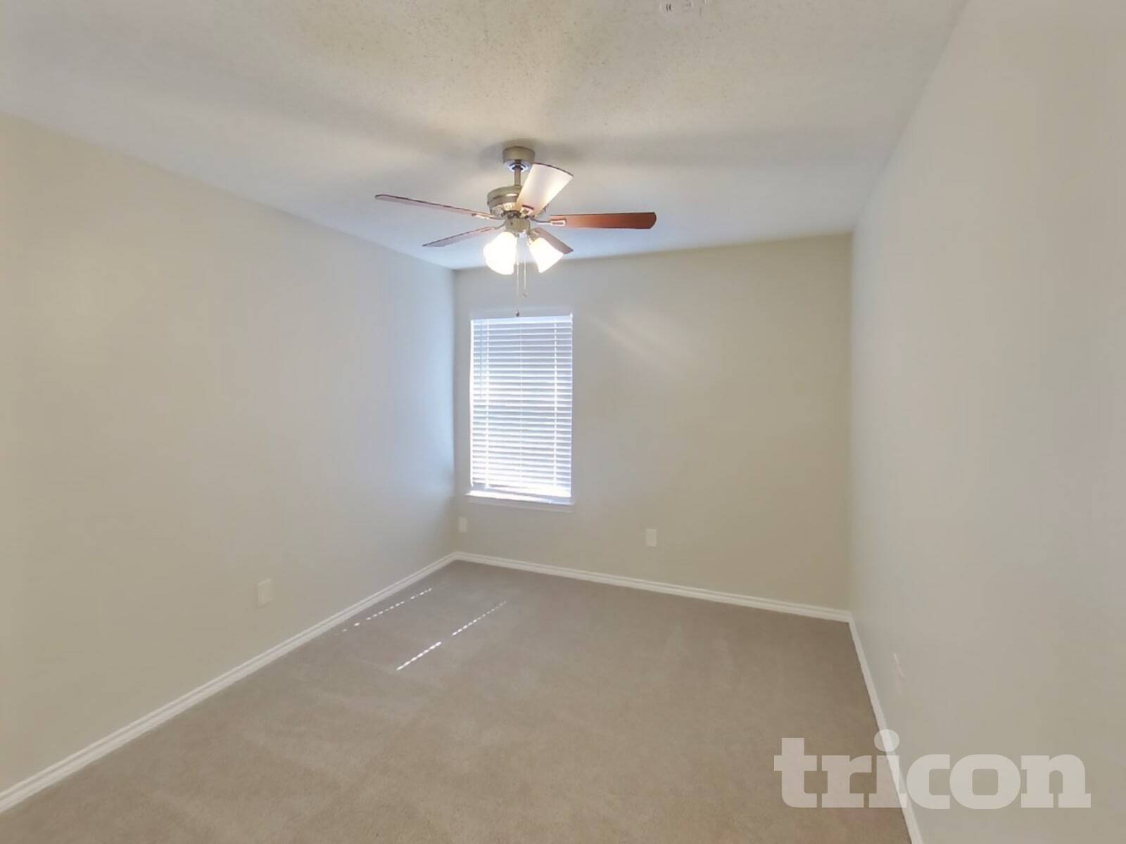 Building Photo - 2329 Belton Dr