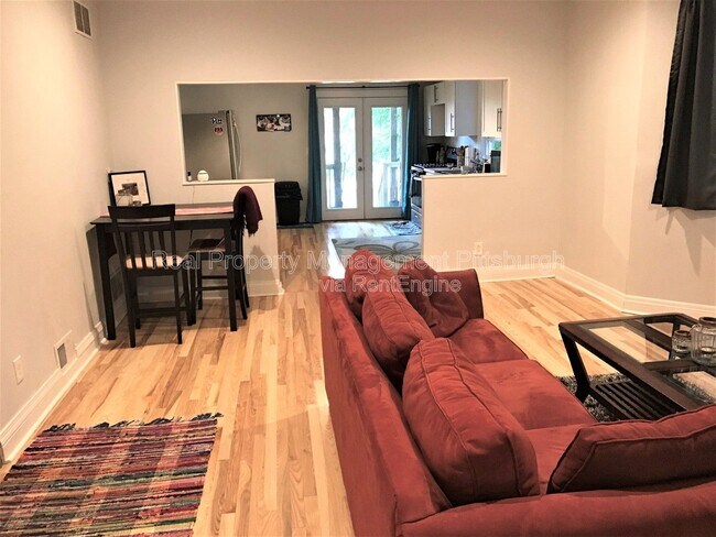 Building Photo - 5619 E Liberty Blvd