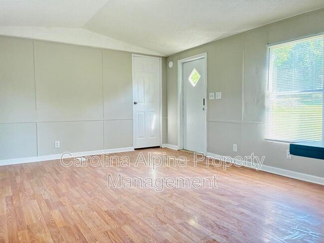 Building Photo - 3822 Towery Rd