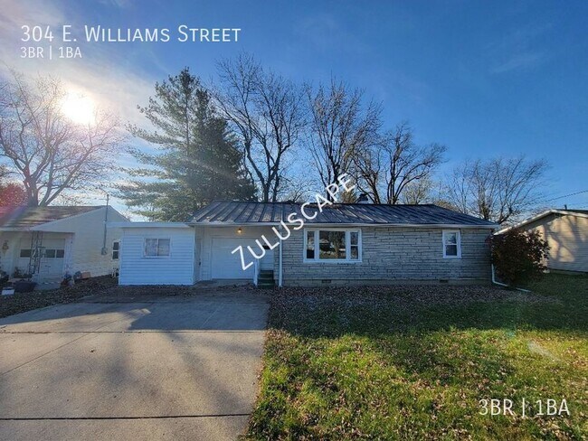 Building Photo - 304 E Williams St