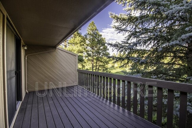 Building Photo - 2438 N Earle Dr