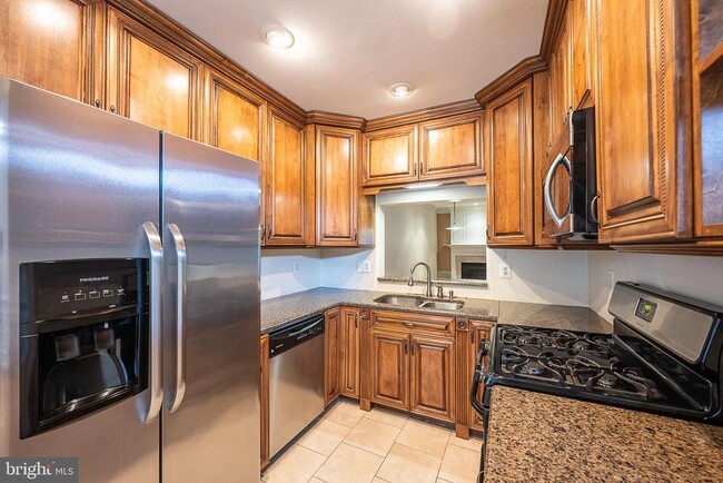 Building Photo - 5920 Terrapin Pl
