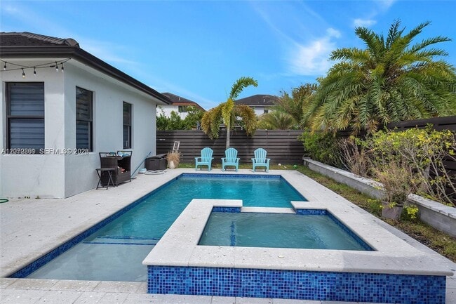 Building Photo - 8820 NW 155th Ter