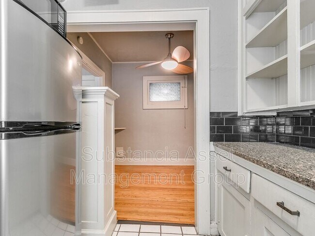 Building Photo - 429 NW 11th St