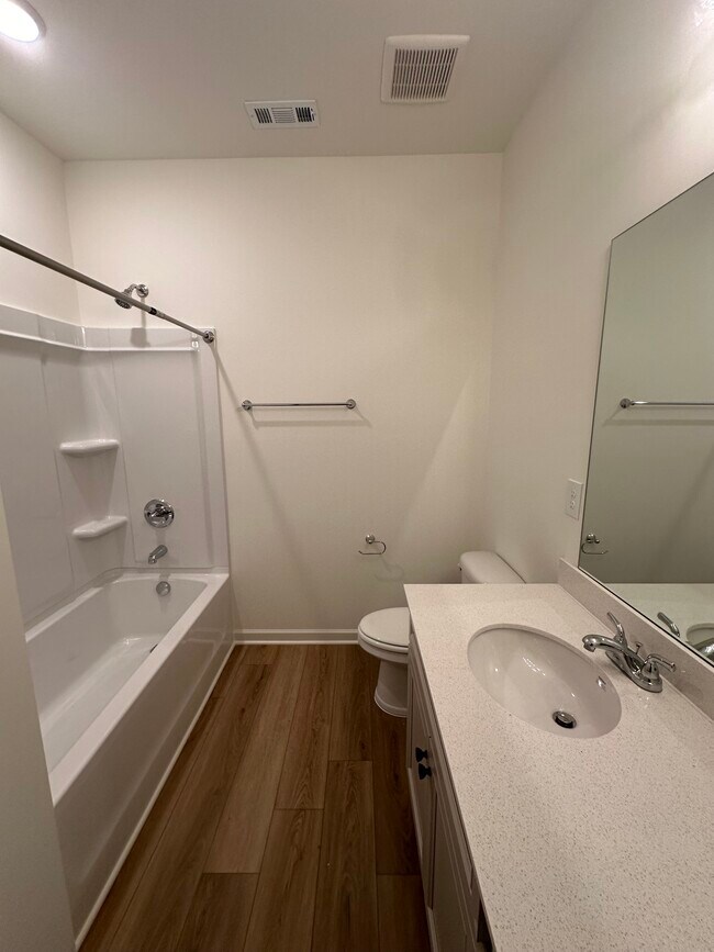 Building Photo - 3316 Laurel Brook Ct