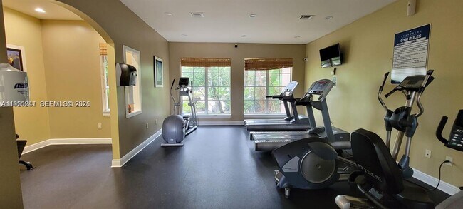 Building Photo - 12124 St.Andrews Pl