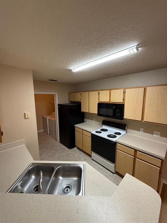 Building Photo - 6548 Swissco Dr